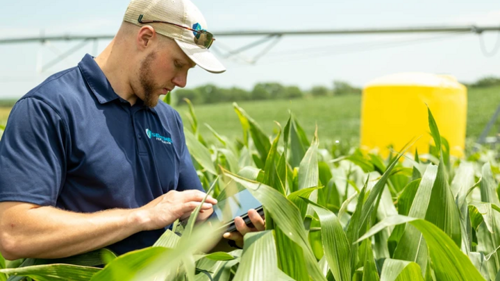 Sentinel closes seed funding round with $2.5 million raised from farmer-focused investment groups.